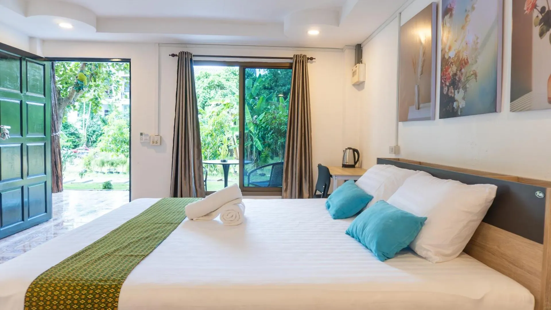 Chill Out Resort Koh Lanta 0*,  Thailand
