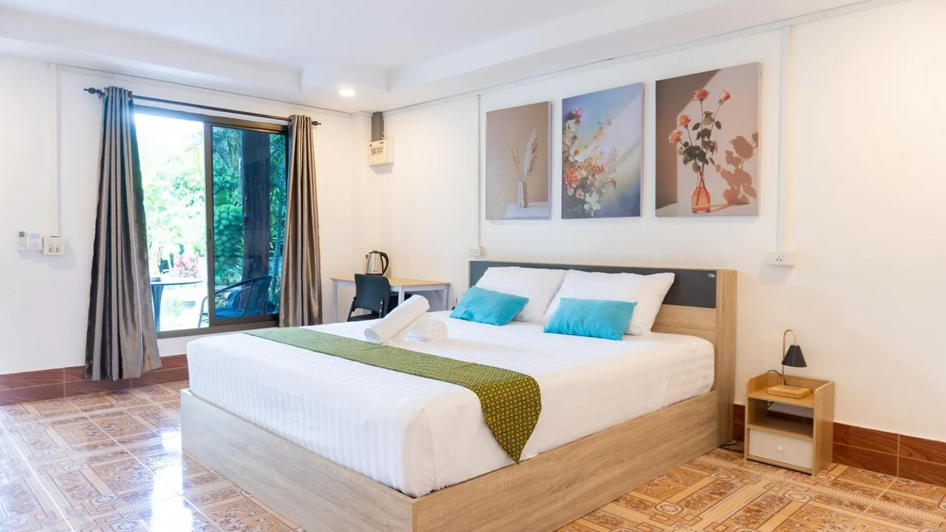 Chill Out Resort Koh Lanta Thailand